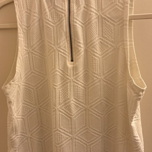 Postmark Anthropologie Ivory Mock Neck Sleeveless (size M) - Picture 6 of 6
